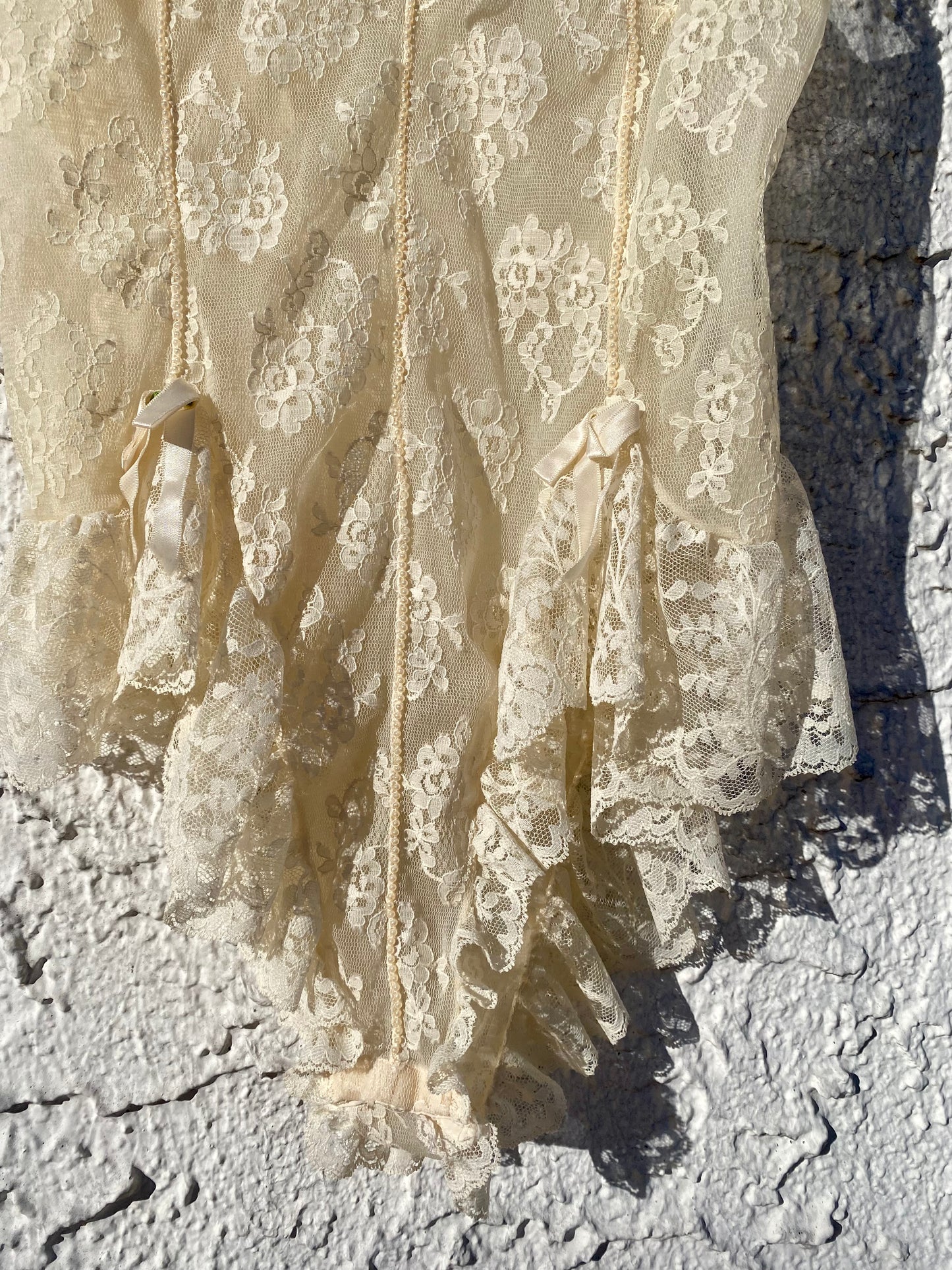 Vintage Ivory Bridal Floral Lace Ruffle Teddy