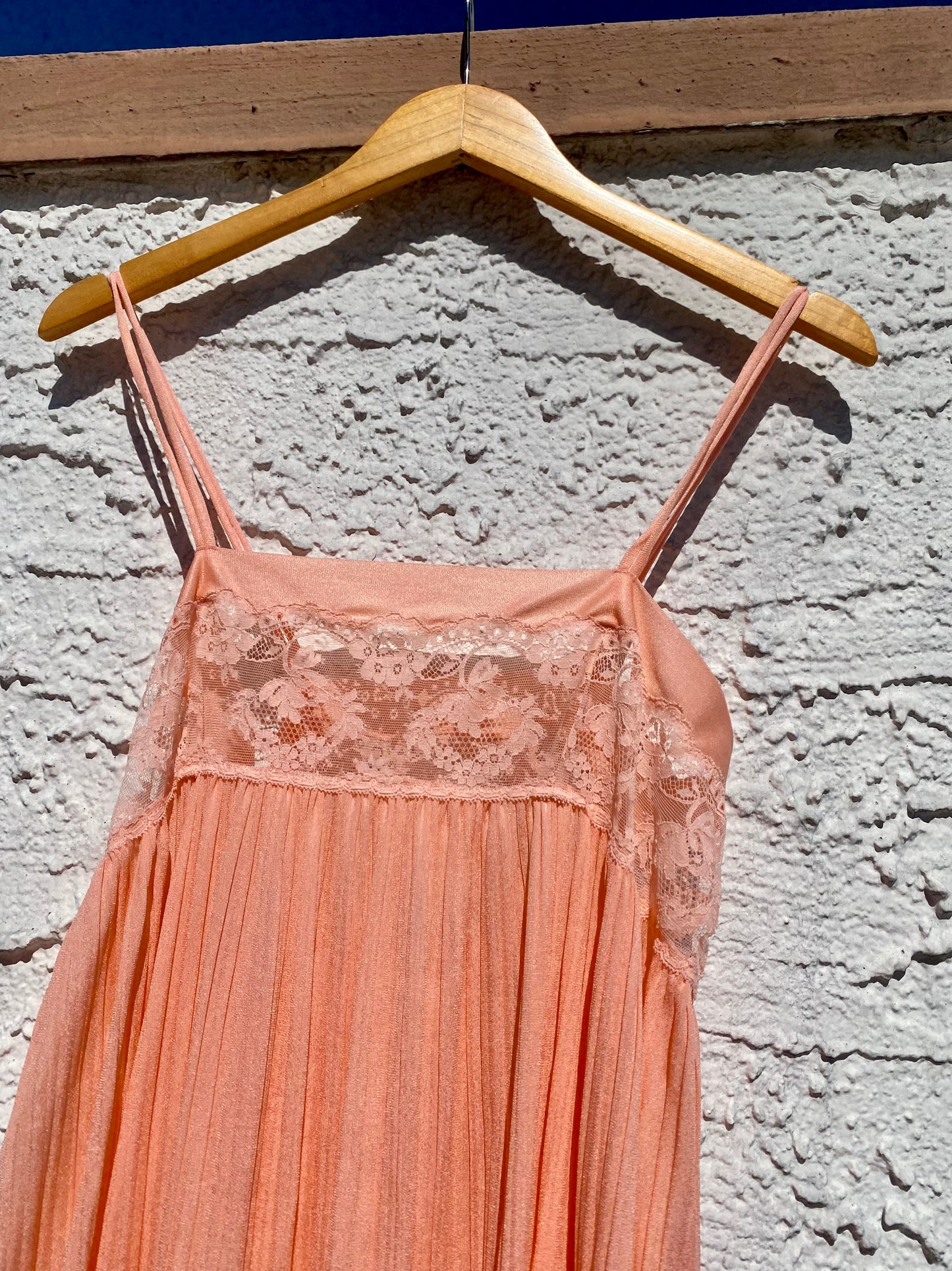 Vintage Coral Peach Pleated Lounge Dress