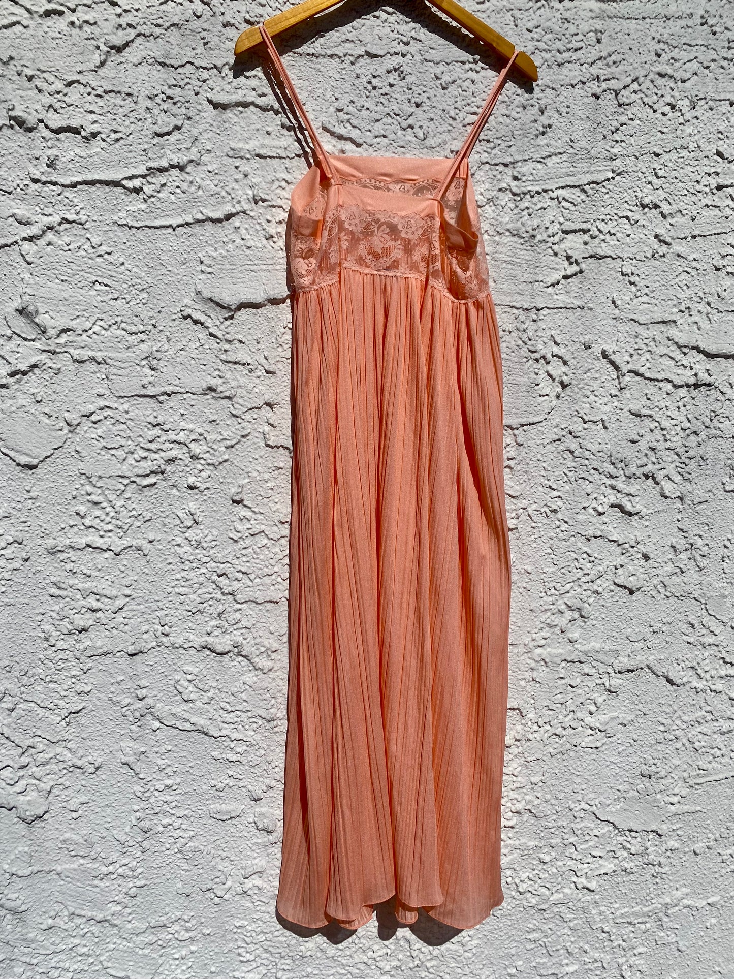 Vintage Coral Peach Pleated Lounge Dress