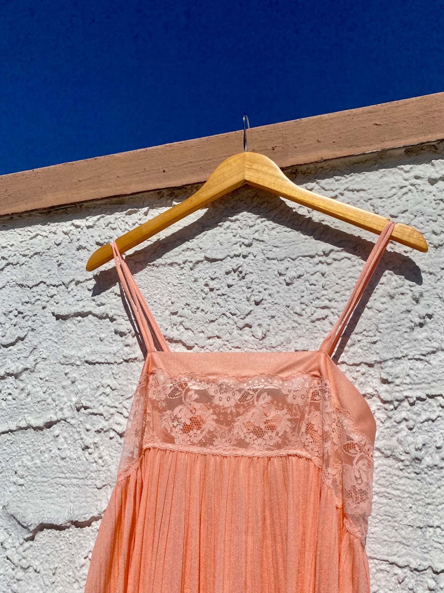 Vintage Coral Peach Pleated Lounge Dress